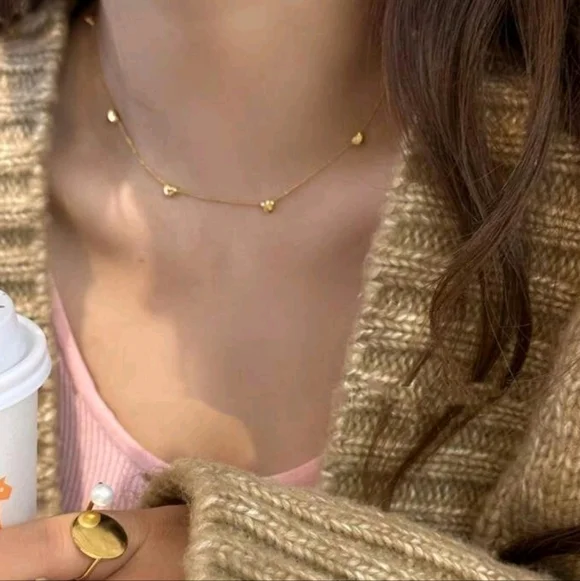 NEW! 18K Gold Plated Minimalist Simple Petite Hearts Station Chain Necklace - Picture 1 of 6